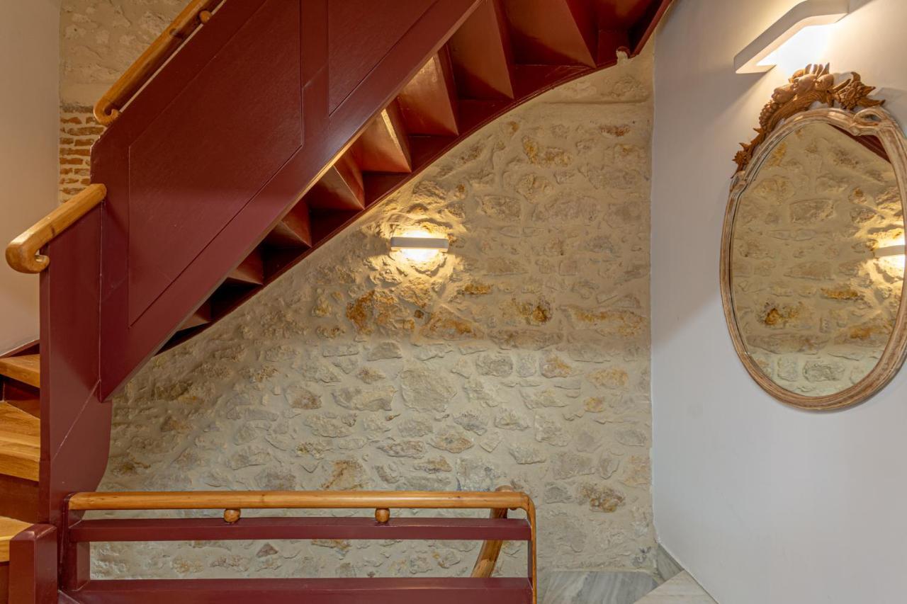 Chandakos 8 Design Apts Héraklion Extérieur photo